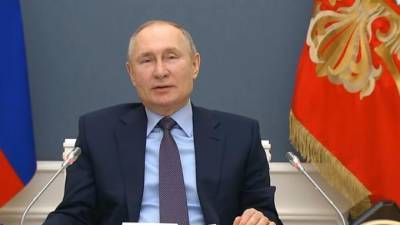 Владимир Путин - Путин заявил, что Россия строит самый мощный в мире ледокольный флот - piter.tv - Арктика - Лидер