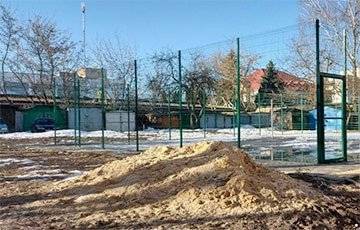 Жители Мозыря поймали местного чиновника на вранье о детских площадках - charter97.org - Мозырь