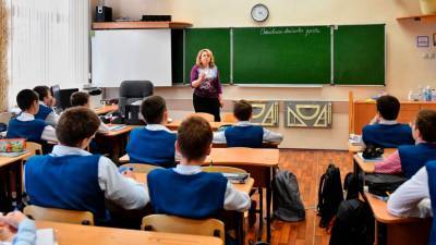 Елена Кац - Врач прокомментировала упразднение бумажных справок по болезни для школ в Москве - russian.rt.com - Москва