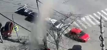 На улице Мира в Вологде одновременно столкнулись четыре автомобиля - vologda-poisk.ru - Вологда