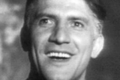 Николай Крючков - Андрей Малахов - Внучка рассказала, как вдова Николая Крючкова попала в психушку - mk.ru - Таиланд