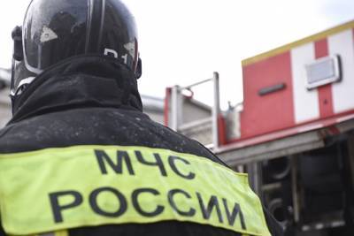 Два человека пострадали при пожаре в жилом доме на западе Москвы - vm.ru - Москва