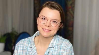 Евгений Петросян - Неужели родила? Брухунова заинтриговала публику новым фото - 5-tv.ru