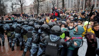 Алексей Навальный - Участника акции в поддержку Навального приговорили к 2 годам колонии - svoboda.org - Москва
