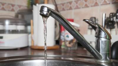 Ученые узнали о возможности хлорированной воды нейтрализовать COVID-19 - iz.ru