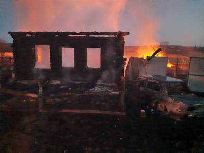 Пятеро детей погибли на пожаре в Свердловской области: подробности трагедии - nakanune.ru - Свердловская обл.