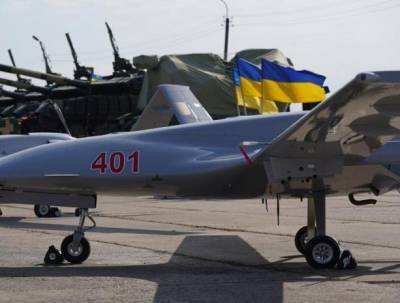 Томас Купер - Американцы советуют Зеленскому задавить Россию дронами - vpk-news.ru - Киев
