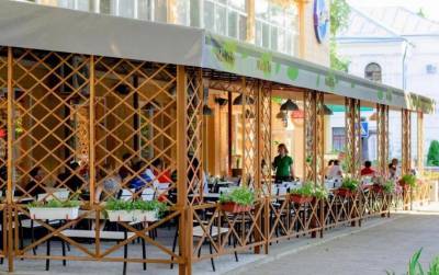 Игорь Бухаров - В Москве могут построить летние кафе на месте парковок - smi24.news - Москва - Лондон - Сан-Франциско - Вена