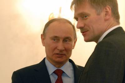Владимир Путин - Дмитрий Песков - Песков высказался о здоровье Путина после второй прививки от коронавируса - mk.ru