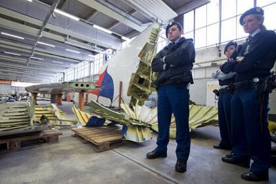 Голландский суд опросил представителей «Алмаз-Антея» по делу MH17 - lenta.ru - Москва - Бельгия - Австралия - Голландия