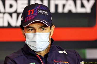Серхио Перес - Перес: Макс – отличный ориентир для меня - f1news.ru - Бахрейн