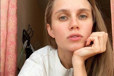 Дарья Мельникова - Звезда «Папиных дочек» назвала съемки в ситкоме «рабством» - vm.ru - Москва - Омск