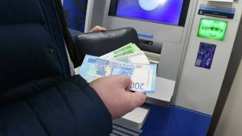 Собутыльники по очереди сняли деньги с банковской карты щедрого вологжанина - vologda-poisk.ru - Вологда