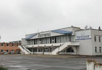 Алексей Петров - Аэропорт "Ужгород" восстанавливает работу: названа дата - facenews.ua - Киев - Ужгород