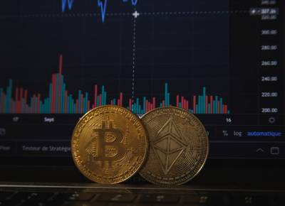 Coinbase вышла на фондовый рынок: на сколько выросли стоимость компании и капитал ее основателя - 24tv.ua