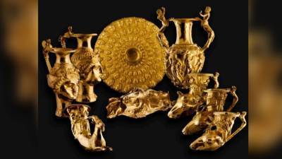 Уникальные драгоценности XII века представили на выставке в Болгарии - newinform.com - Болгария - Византия