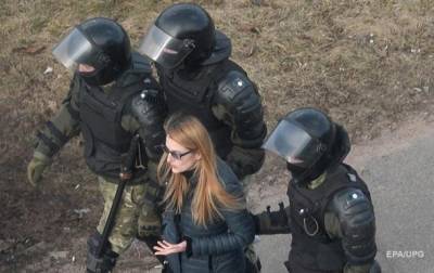 В Беларуси на протестующих заведено более трех тысяч уголовных дел - korrespondent.net