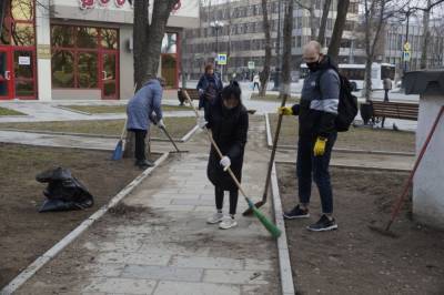 "Чистые пятницы" стартовали в Южно-Сахалинске - sakhalin.info - Южно-Сахалинск