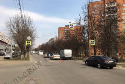 В Туле на пересечении улиц Чапаева и Кирова легковушка сбила женщину - tula.mk.ru - Тула - Тульская обл.