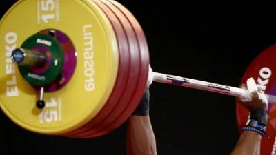 За победу в Чемпионате Европы сборная Украины по тяжелой атлетике получила призы от "Эпицентра" - 24tv.ua - Харьков