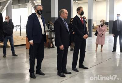 Александр Дрозденко - Денис Мантуров - Денис Мантуров и Александр Дрозденко дали старт новому производству строительных объектов - online47.ru - Ленинградская обл.