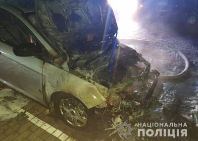 На Волыни журналистке подожгли автомобиль - 24tv.ua - Луцк