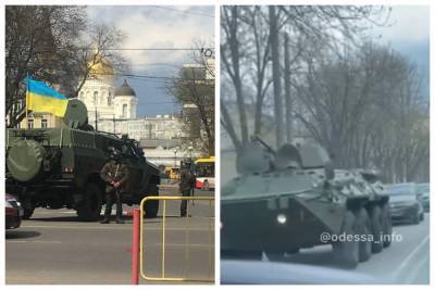 Много военной техники с автоматчиками замечено на улицах Одессы: кадры и что происходит - odessa.politeka.net - Одесса
