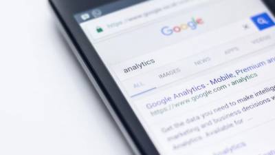 Василий Пискарев - Эксперт прокомментировал желание Google сотрудничать с российскими властями - piter.tv