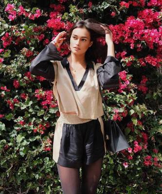 Шелковый комплект с шортами, который вы носите дома, — лучшая униформа для весенних прогулок: модный пример Жизель Оливейры - skuke.net