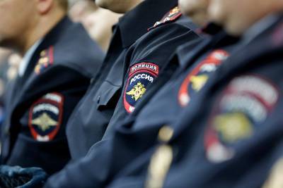 Столичные силовики поймали закладчика наркотиков с поличным - vm.ru - Москва