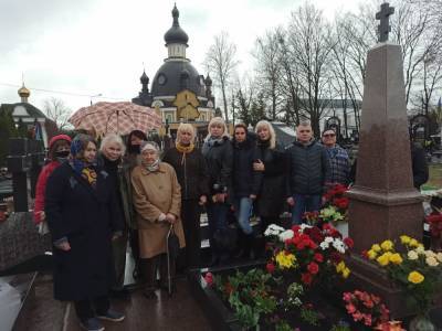 Олеся Бузин - В Киеве почтили память убитого Олеся Бузины - politnavigator.net - Россия - Украина - Киев