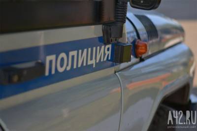 В Берёзовском полицейские помогли мальчику, потерявшему обувь в сугробе - gazeta.a42.ru - Березовск - Березовский