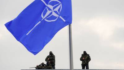 НАТО призвала РФ обеспечить свободу навигации в Черном море - gazeta.ru - Лунгеск