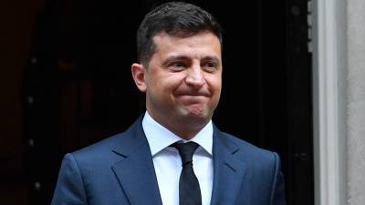 Владимир Зеленский - Валерий Федоров - Зеленский предрек Донбассу будущее «хуже Чернобыля» - iz.ru - Крым