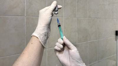 Во Франции - Восемь человек скончались после вакцинации AstraZeneca во Франции - newinform.com