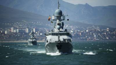 Корабли Каспийской флотилии вошли в Чёрное море - russian.rt.com