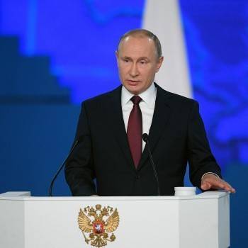 Владимир Путин - Путин в послании объявит о повышении пенсии узкой категории работающих россиян - vologda-poisk.ru