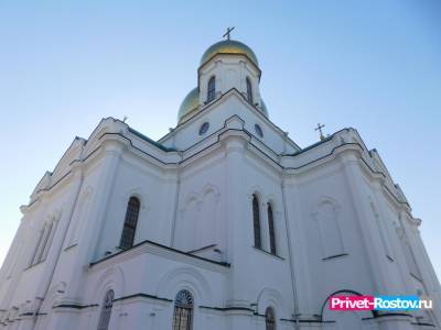 Прихожан напугали черти с телефонами и ноутбуками на фреске российского храма - privet-rostov.ru - Тверь - Тверская обл.