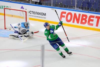 Родион Амиров - Молодой нападающий «Салавата Юлаева» подписал контракт с клубом НХЛ - news102.ru