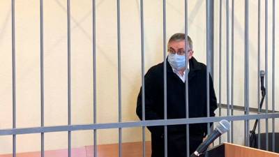 Александр Земченков - В Петербурге ограблена квартира нефролога-расчленителя - vesti.ru - Санкт-Петербург