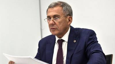 Рустам Минниханов - Глава Татарстана Минниханов сделал прививку от коронавируса - nation-news.ru - респ. Татарстан