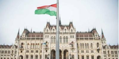 Министр обороны Венгрии заверил в поддержке территориальной целостности Украины - nv.ua - Крым - Луганская обл. - Венгрия - Донецкая обл.