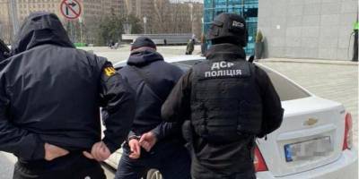 Ирина Венедиктова - Мужчин, которые требовали у харьковского предпринимателя 700 тысяч долларов, арестовали без права внесения залога - nv.ua - Харьковская обл. - Харьков