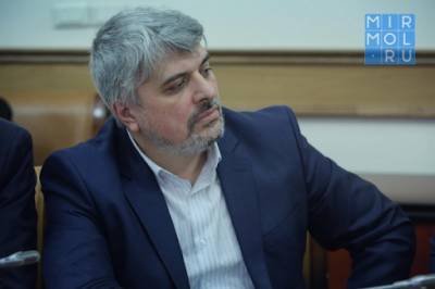 Михаил Мишустин - Сергей Меликов - Мурад Ахмедов: «Теперь всё зависит от того, к какому направлению подключатся наиболее масштабные ресурсы развития, правильные ли выберут для этого векторы и приоритеты» - mirmol.ru - респ. Дагестан