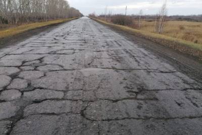 Михаил Мишустин - Омский Минстрой распланировал траты федеральных денег на ремонт дорог - omsk.mk.ru - Новосибирск - Челябинск - Омск