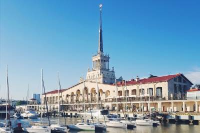 Сочи и Краснодар вошли в топ популярных на майские праздники авианаправлений - kuban.mk.ru - Москва - Крым - Сочи - Краснодар - Симферополь