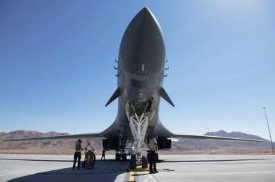 Журнал Military Watch поведал, почему американские ракетоносцы B-1B Lancer не смогли напугать Россию в Арктике - argumenti.ru - Москва - Норвегия - Россия - США - Арктика