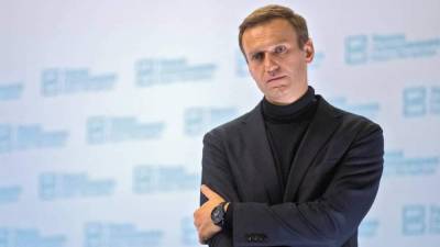 Владимир Путин - Алексей Навальный - Выступили против Путина: в России депутаты из регионов требуют медицинской помощи для Навального - 24tv.ua