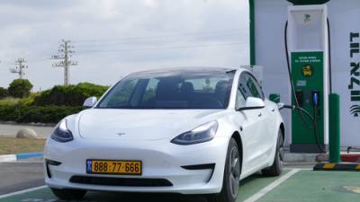 В Израиль поставят Tesla китайской сборки: с другой батареей и тяжелее - vesty.co.il - Израиль - шт. Калифорния