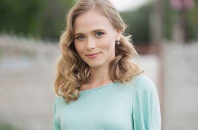 Владимир Зеленский - Анна Кошмал - Звезда "кварталовских" сериалов вывалила прелести на всеобщее обозрение. ФОТО - from-ua.com